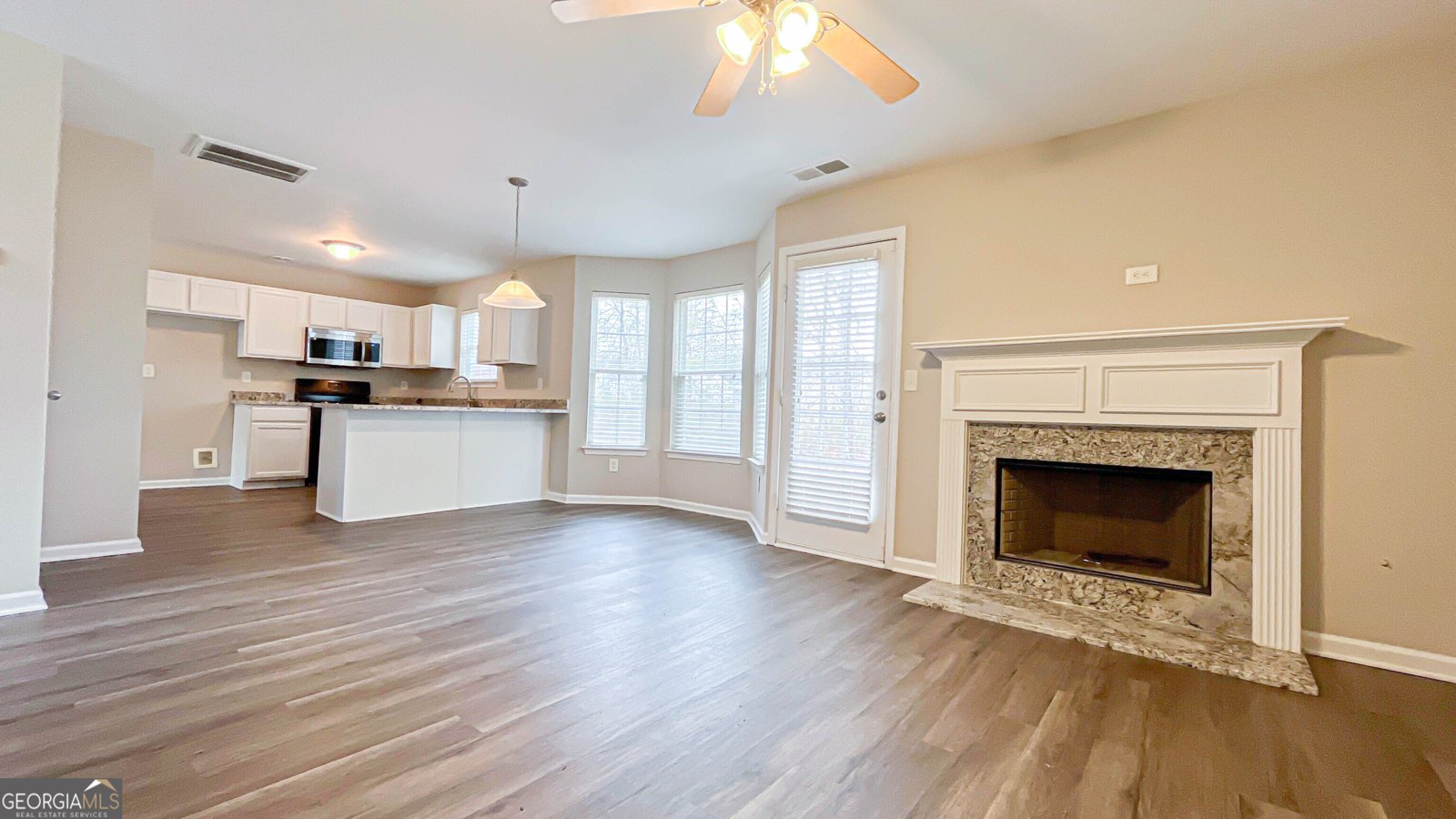 1106 Oak Hollow Lane Hampton - 3