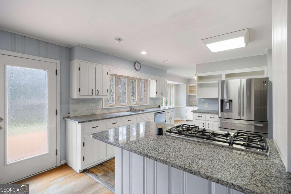 2017 Pine Hill Circle Kennesaw - 11