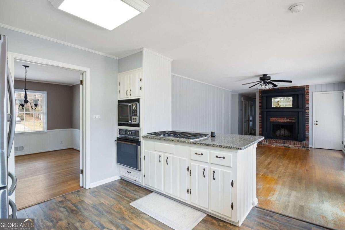 2017 Pine Hill Circle Kennesaw - 16