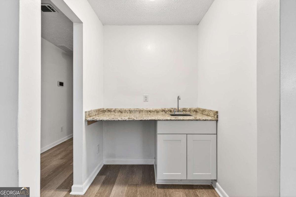 561 Pebble Creek Drive Norcross - 16