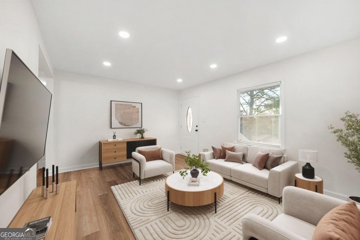 578 Alfred Road Atlanta - 3