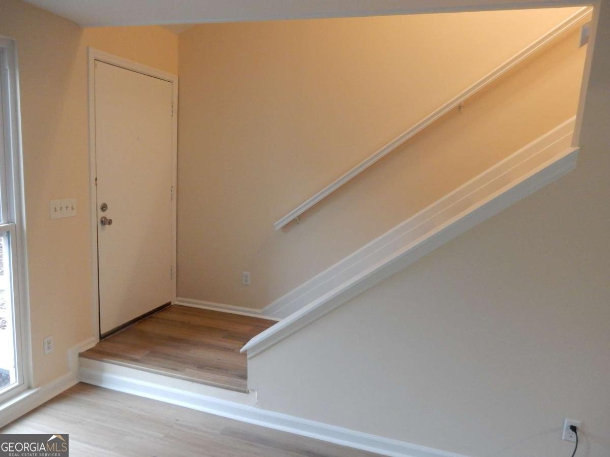 1057 Riverbend Club Drive Atlanta - 5