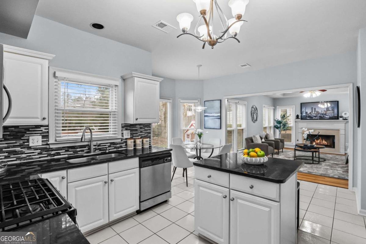 3272 Monarch Pine Drive Peachtree Corners - 10