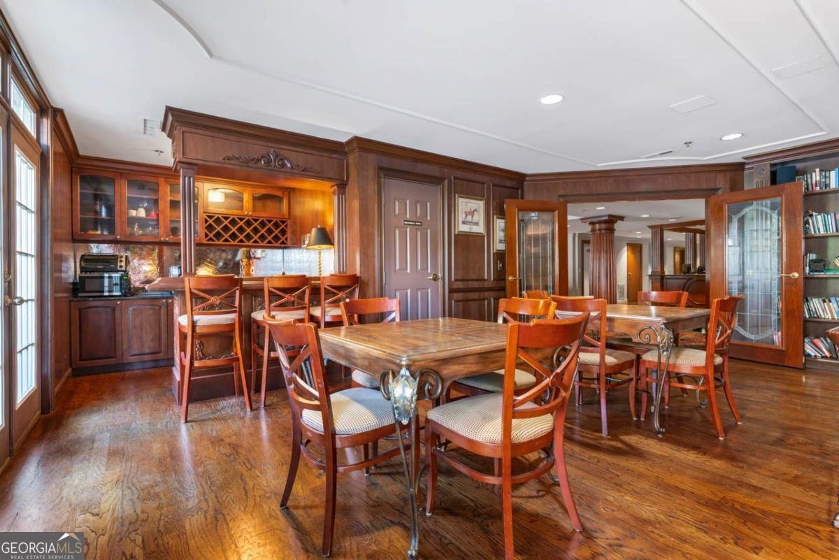 1735 Peachtree Street Atlanta - 27