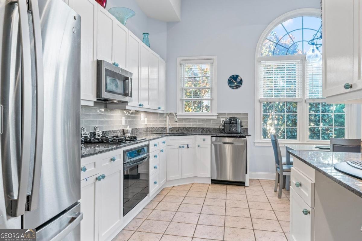 1735 Peachtree Street Atlanta - 3