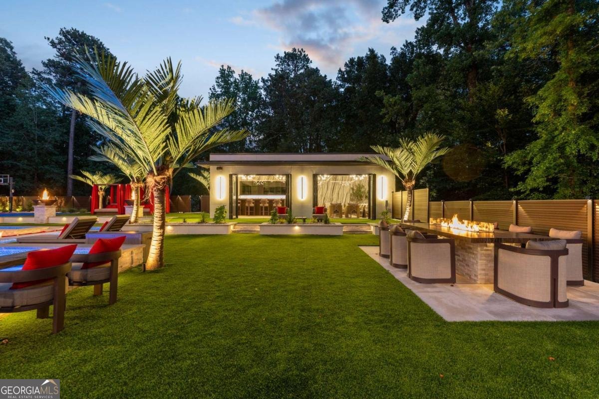 1386 Moores Mill Road Atlanta - 20