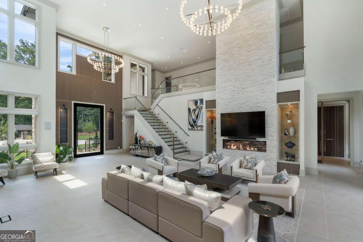 1386 Moores Mill Road Atlanta - 38