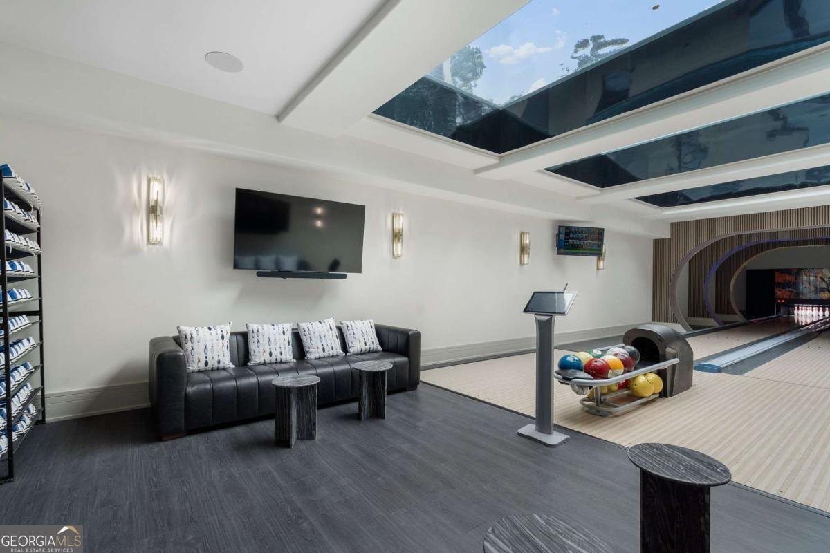 1386 Moores Mill Road Atlanta - 54