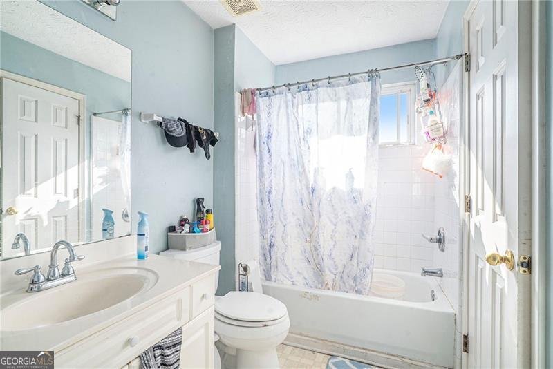 1535 Summit Pond Circle Loganville - 22