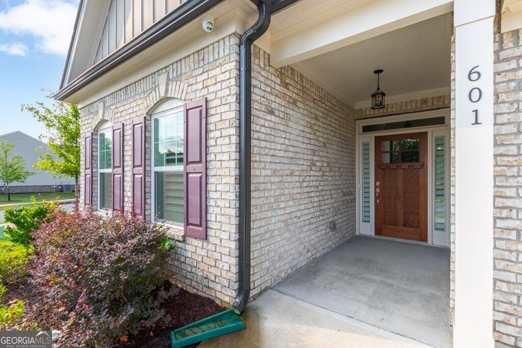 601 Cork St Woodstock - 4