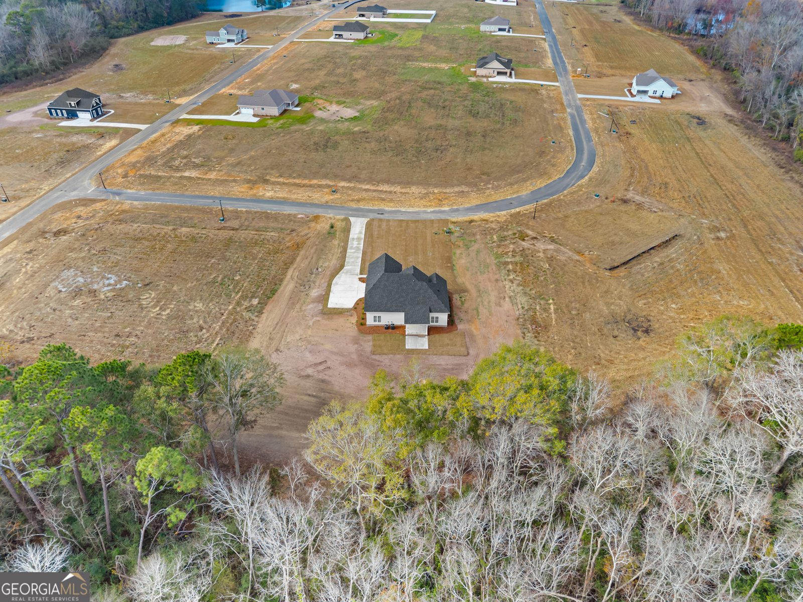 137 Pin Oak Ln Statesboro - 28