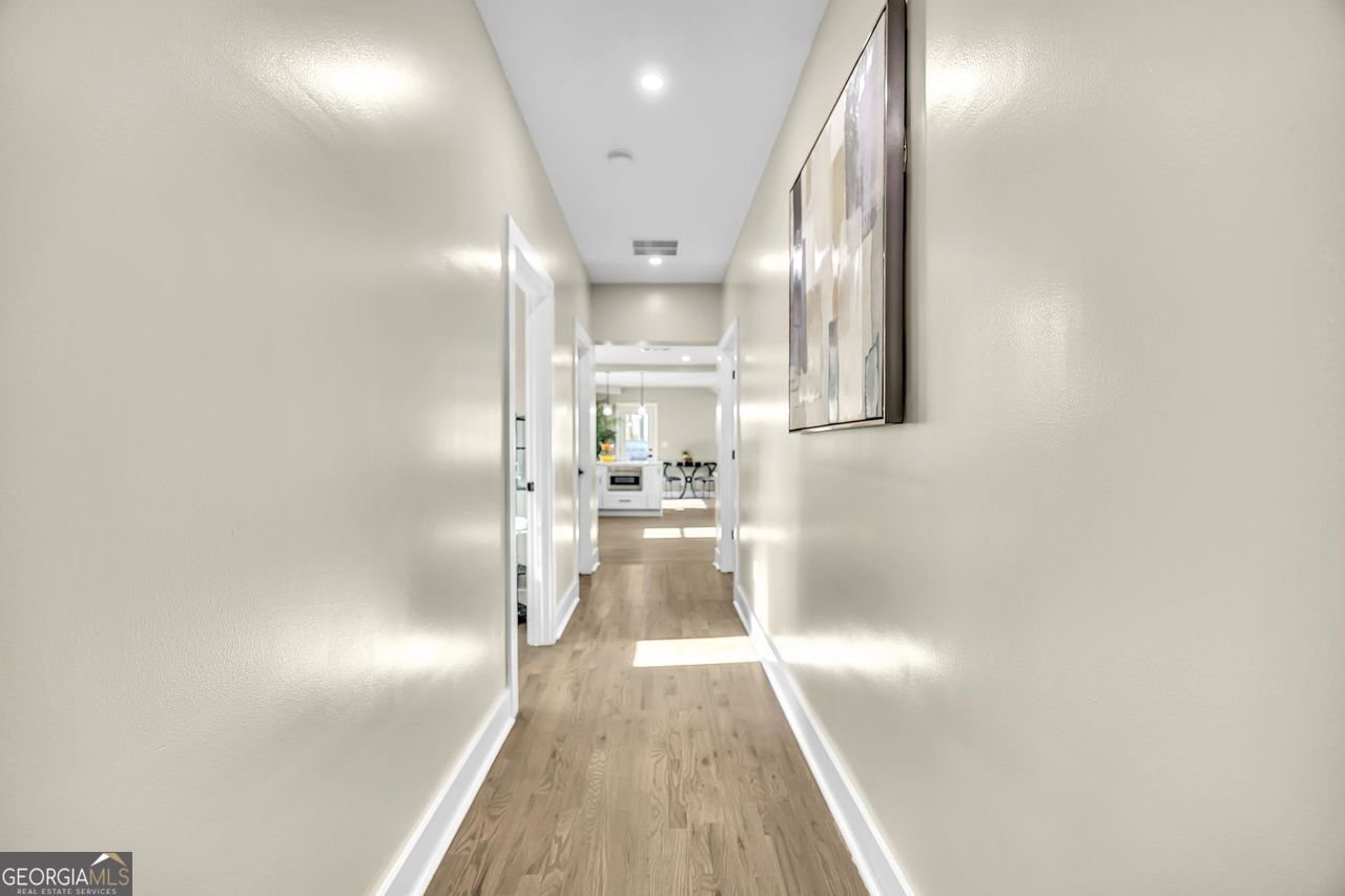 85 Lake Drive Atlanta - 29