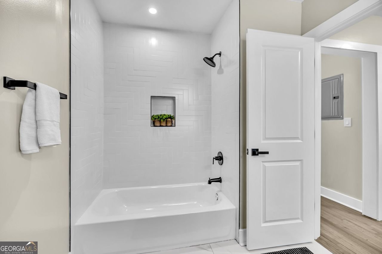 85 Lake Drive Atlanta - 35