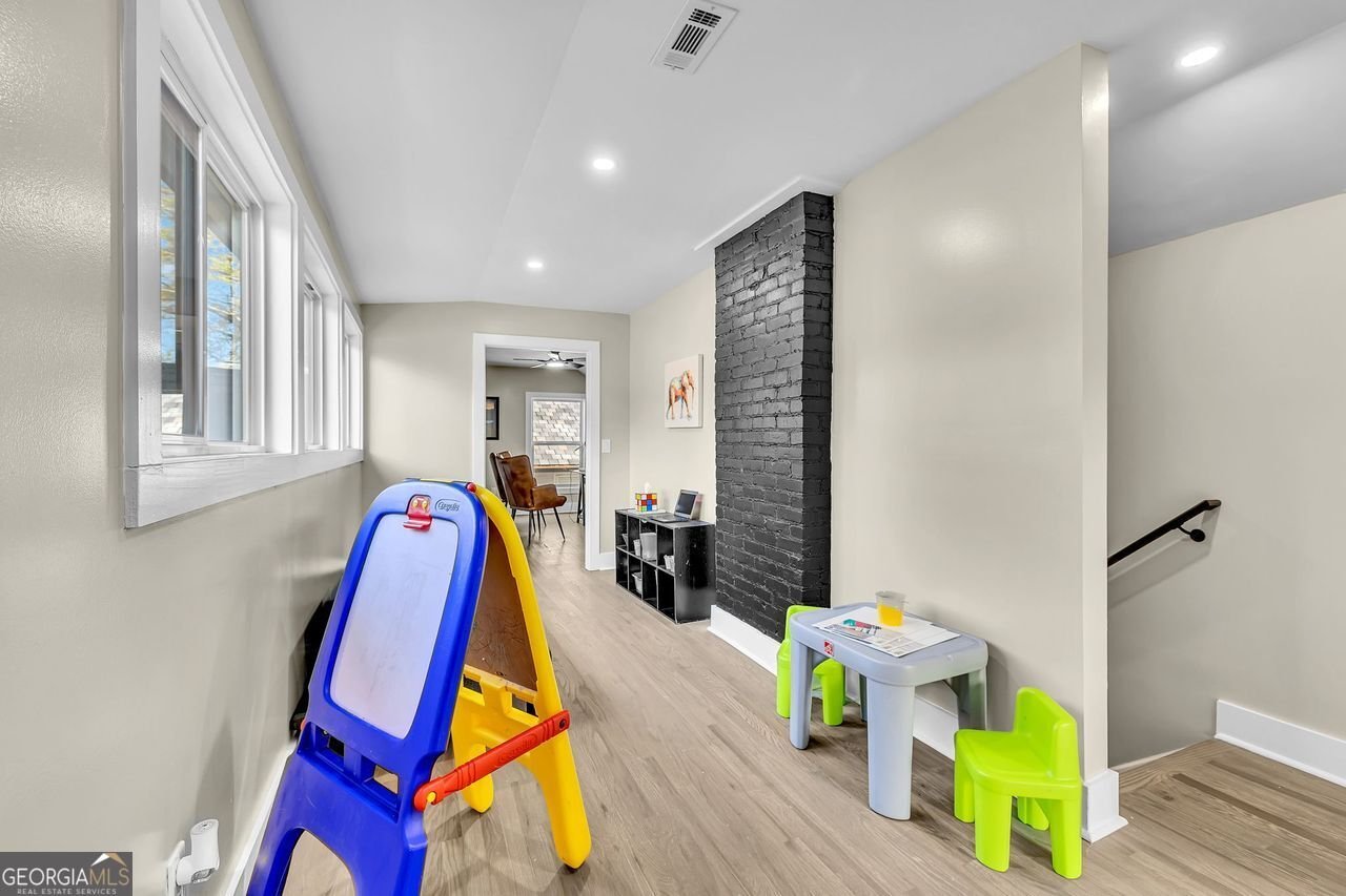 85 Lake Drive Atlanta - 37