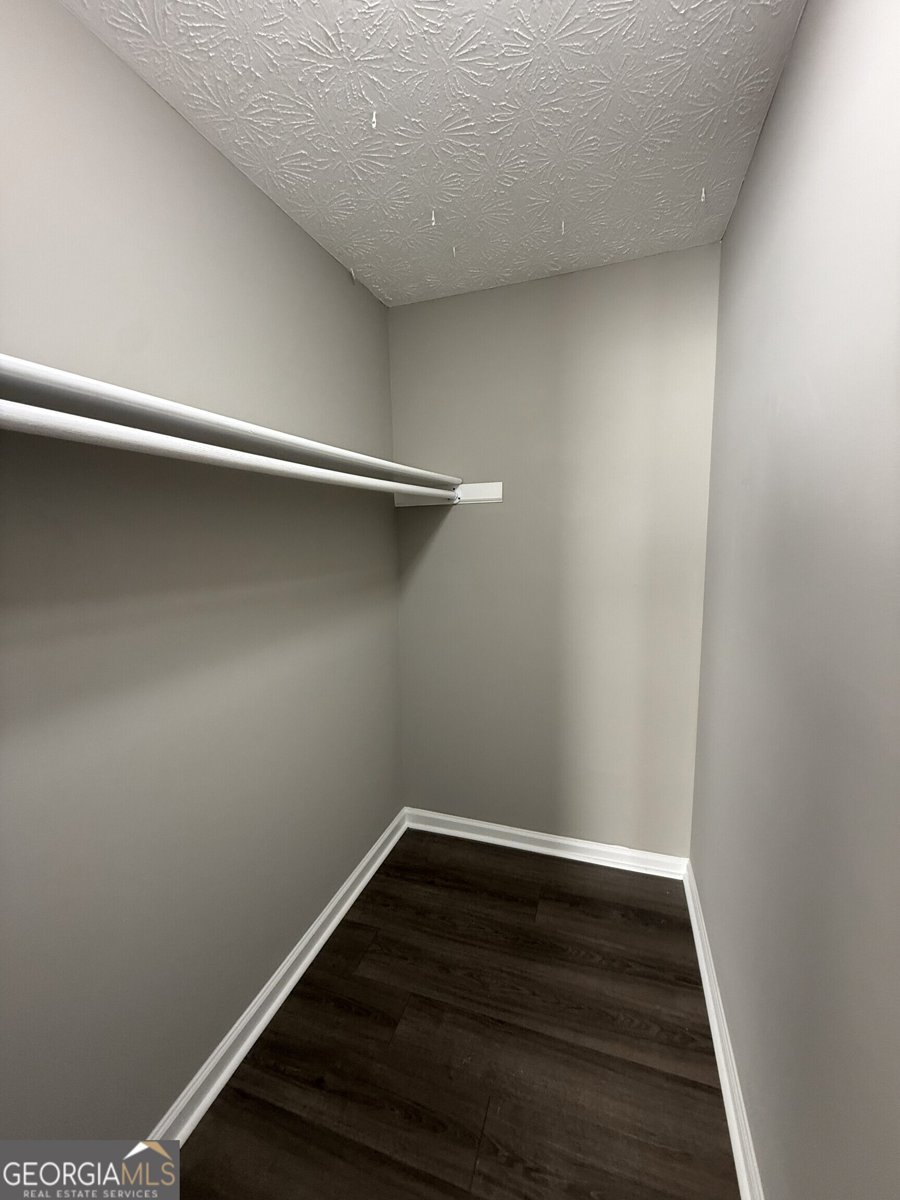 1528 Willow Gate Way Auburn - 9