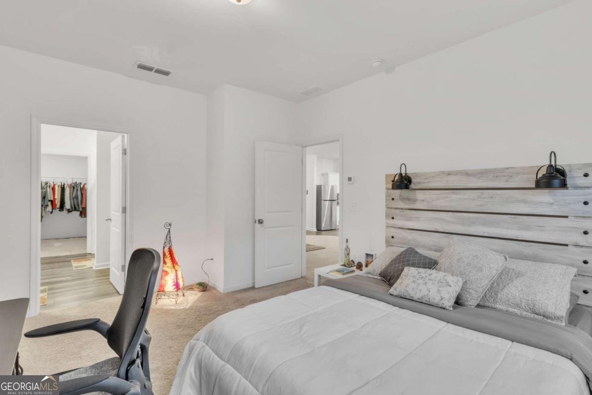 71 Carnaby Street Winder - 27