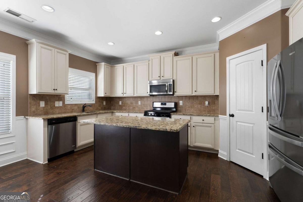 10 Canterbury Walk Cartersville - 17