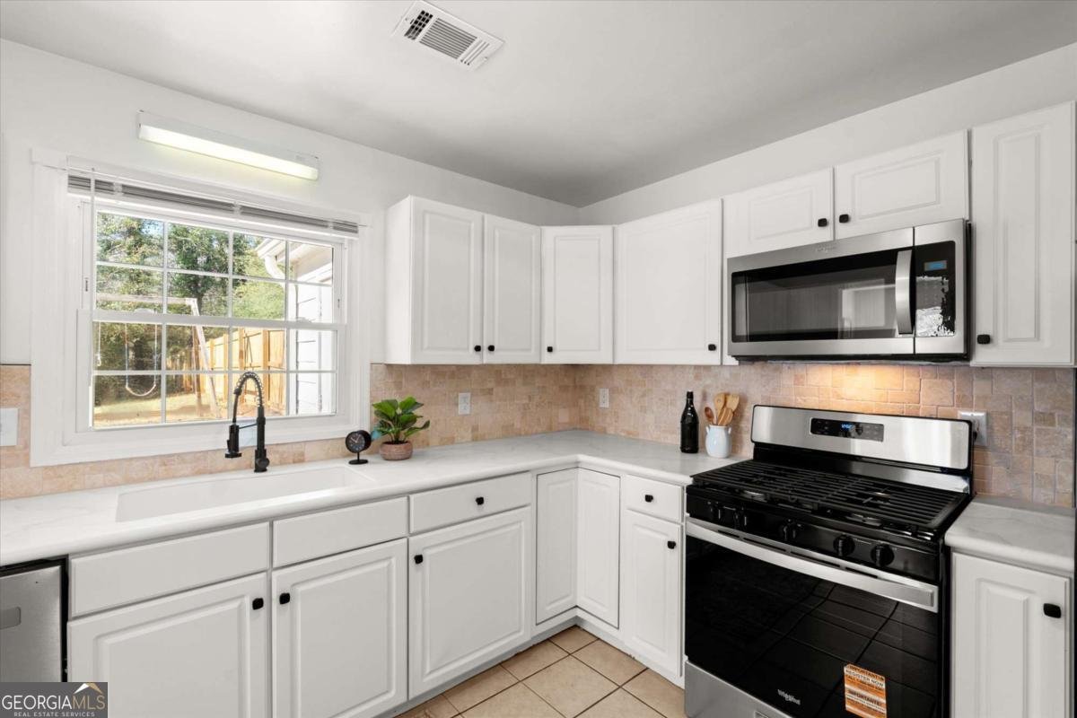 163 Willow Stream Court Roswell - 15