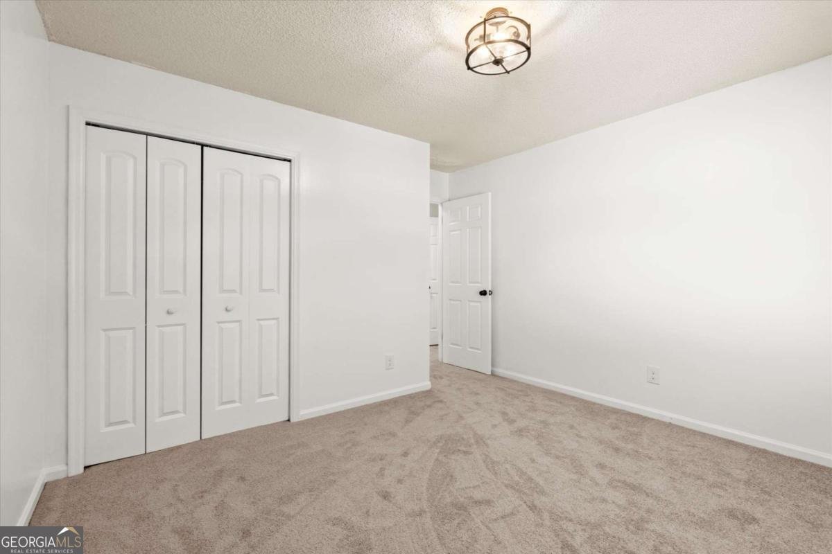 163 Willow Stream Court Roswell - 30