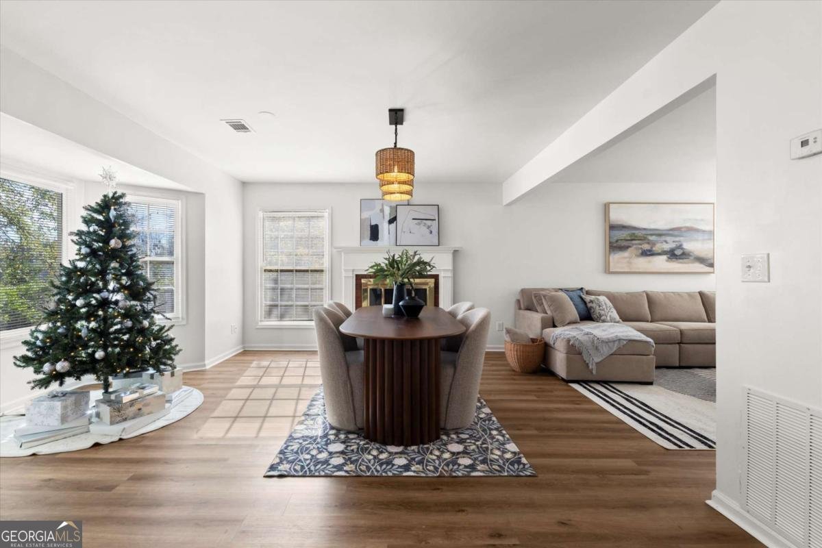 163 Willow Stream Court Roswell - 6