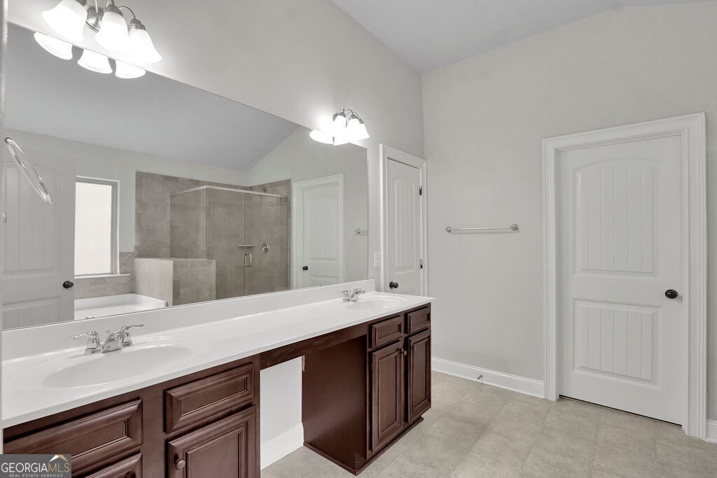 410 Live Oak Pass Loganville - 32