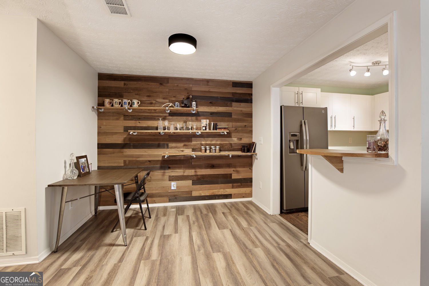 310 Natchez Trace Atlanta - 19