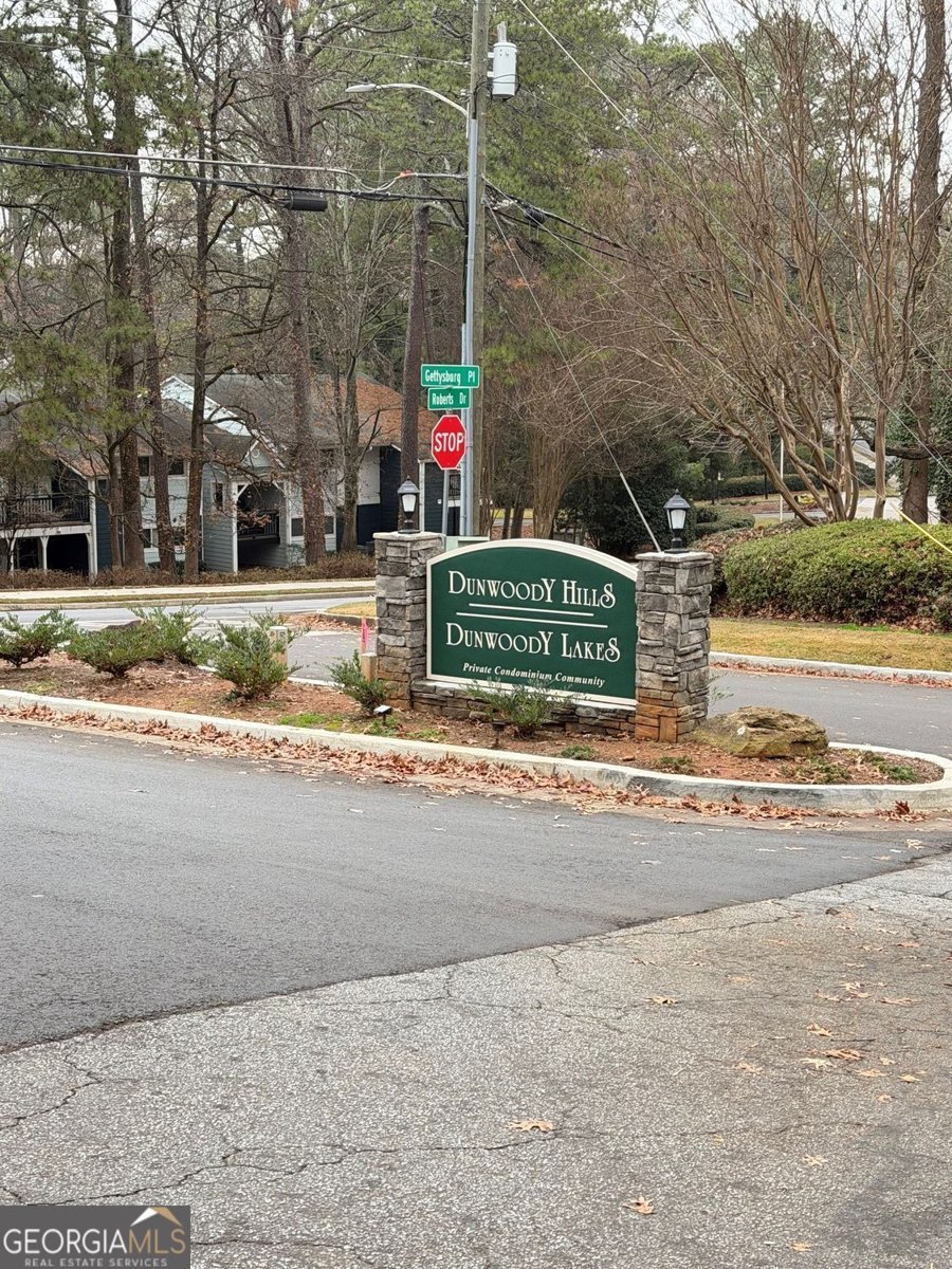 310 Natchez Trace Atlanta - 2