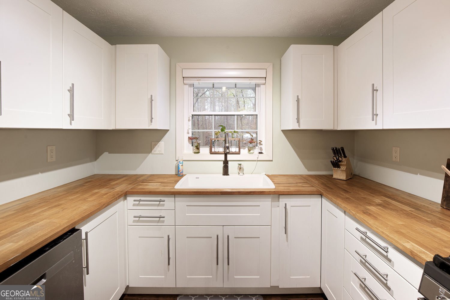 310 Natchez Trace Atlanta - 25