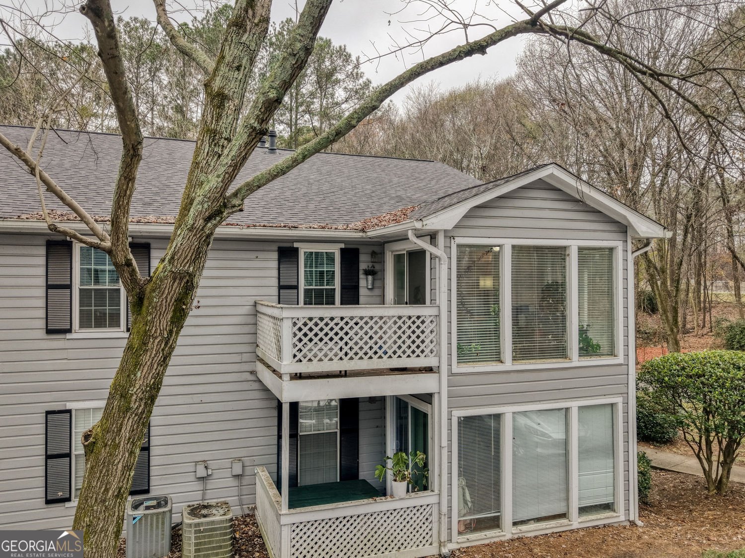 310 Natchez Trace Atlanta - 55