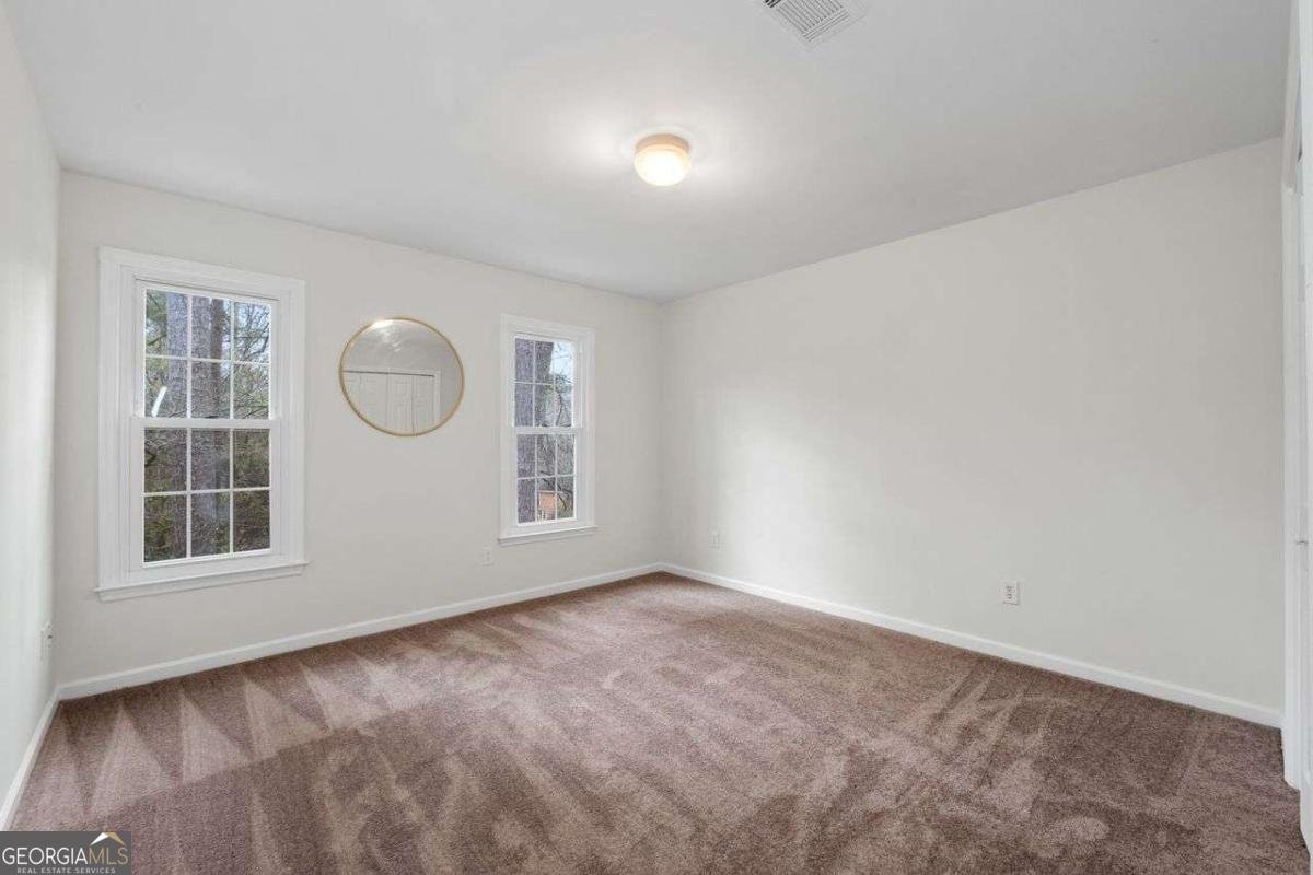 1050 York Trace Marietta - 34