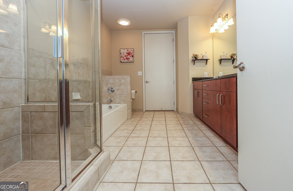 711 Cosmopolitan Drive Atlanta - 14