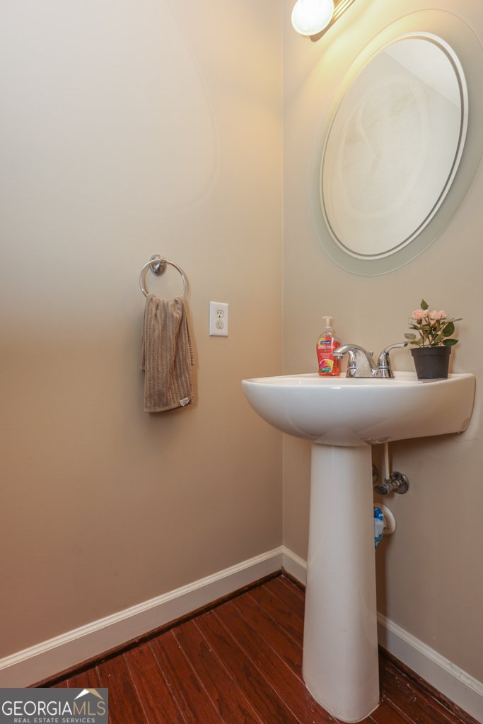 711 Cosmopolitan Drive Atlanta - 17