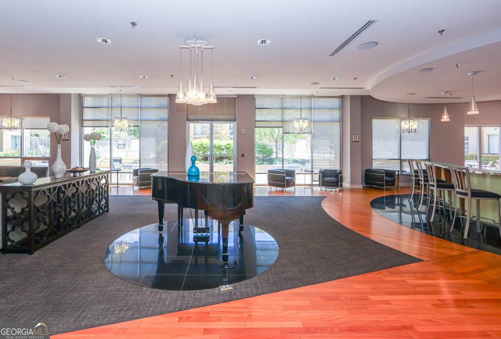 711 Cosmopolitan Drive Atlanta - 29