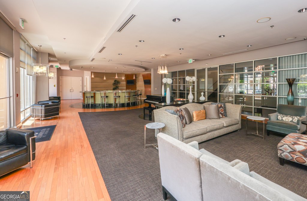 711 Cosmopolitan Drive Atlanta - 32