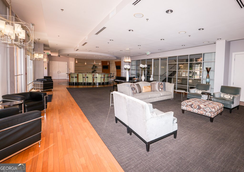 711 Cosmopolitan Drive Atlanta - 33