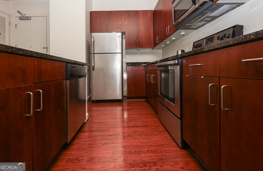 711 Cosmopolitan Drive Atlanta - 8