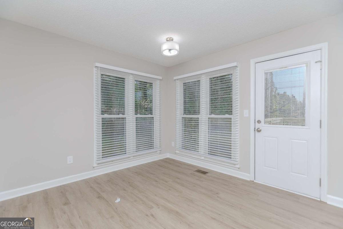 3083 Rock Creek Drive Rex - 15