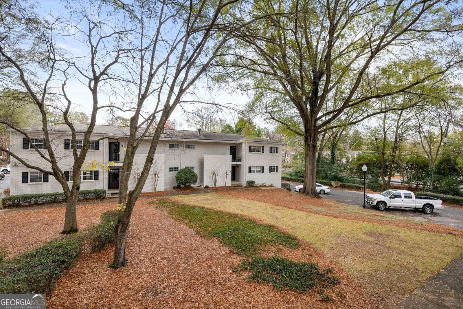 311 Peachtree Hills Avenue Atlanta - 26