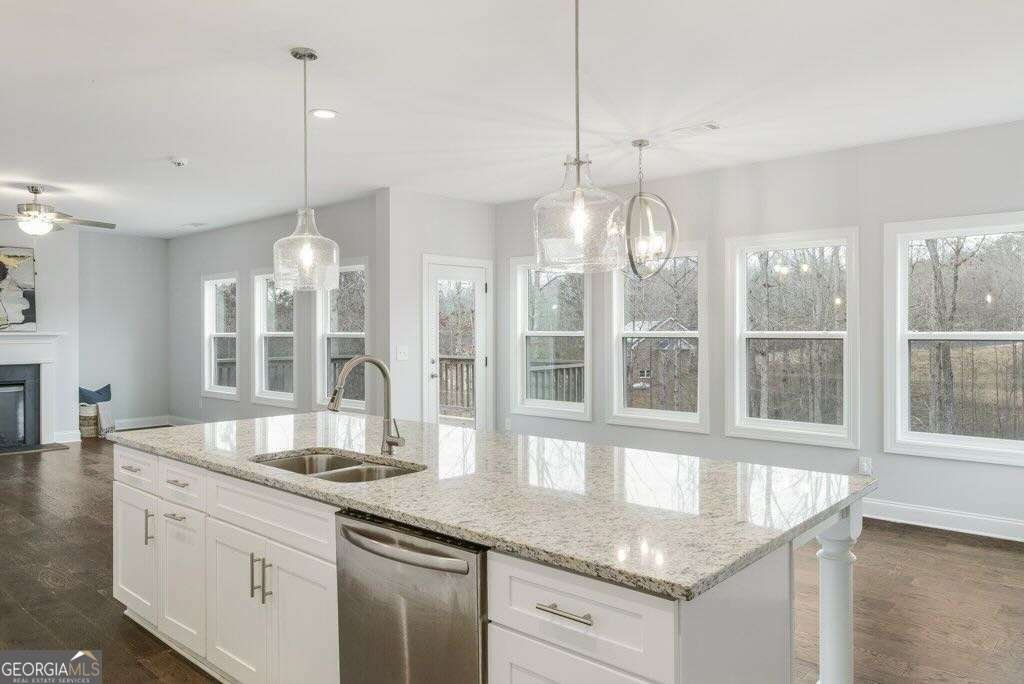 7563 Milford Place Douglasville - 14