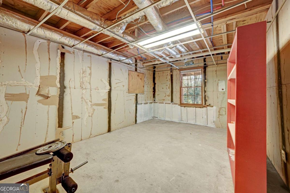 1494 Oak Springs Drive Marietta - 27