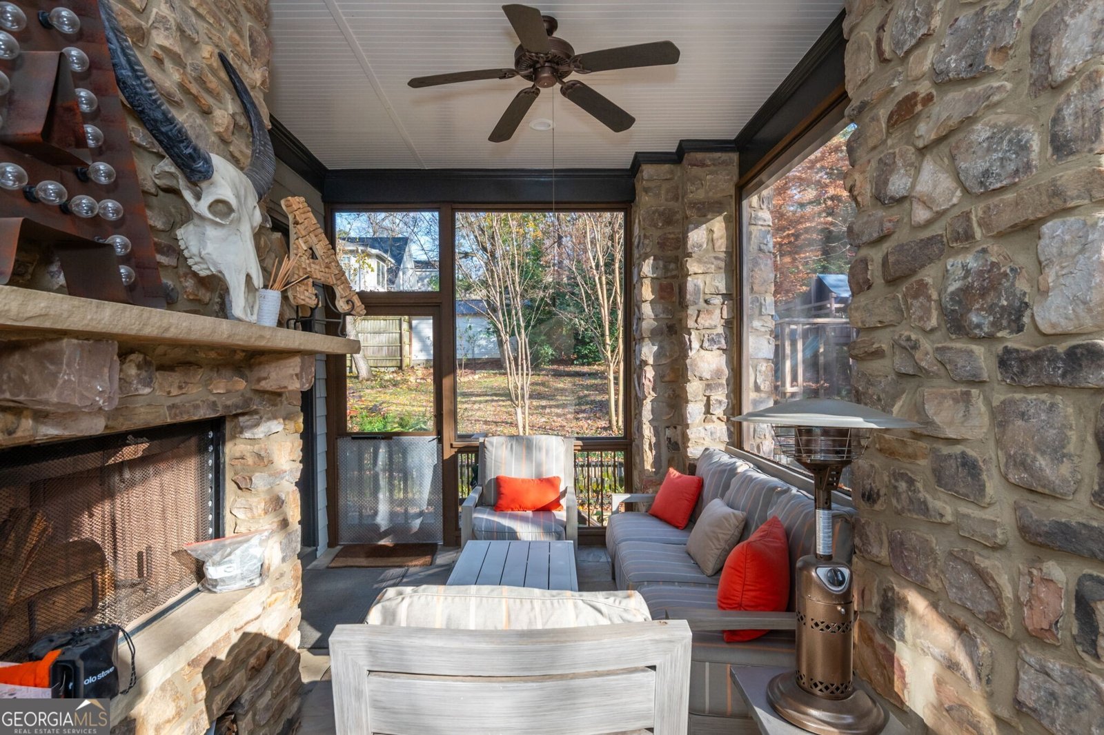 1265 University Drive Atlanta - 16