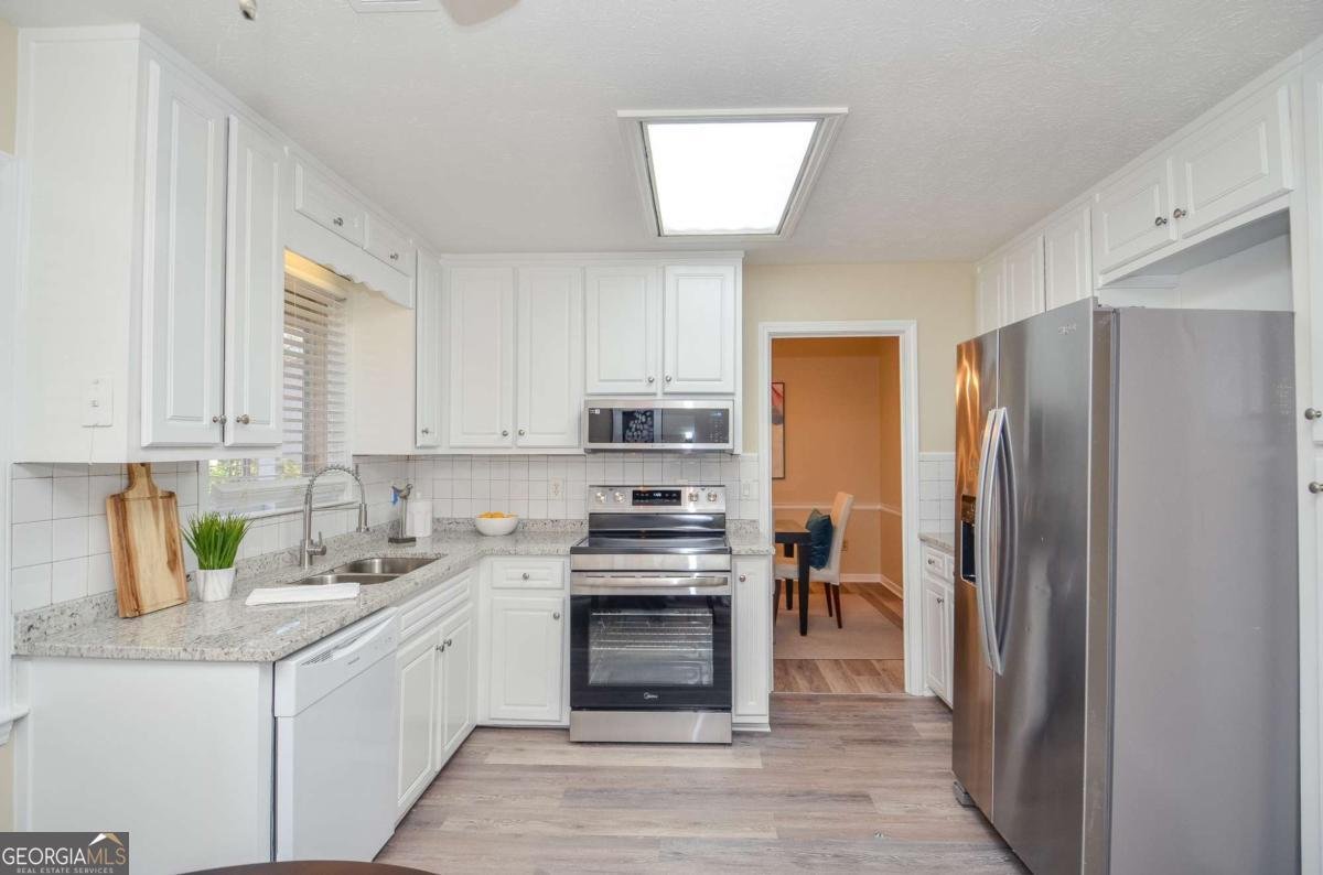 3173 Falconhurst Drive Lilburn - 11