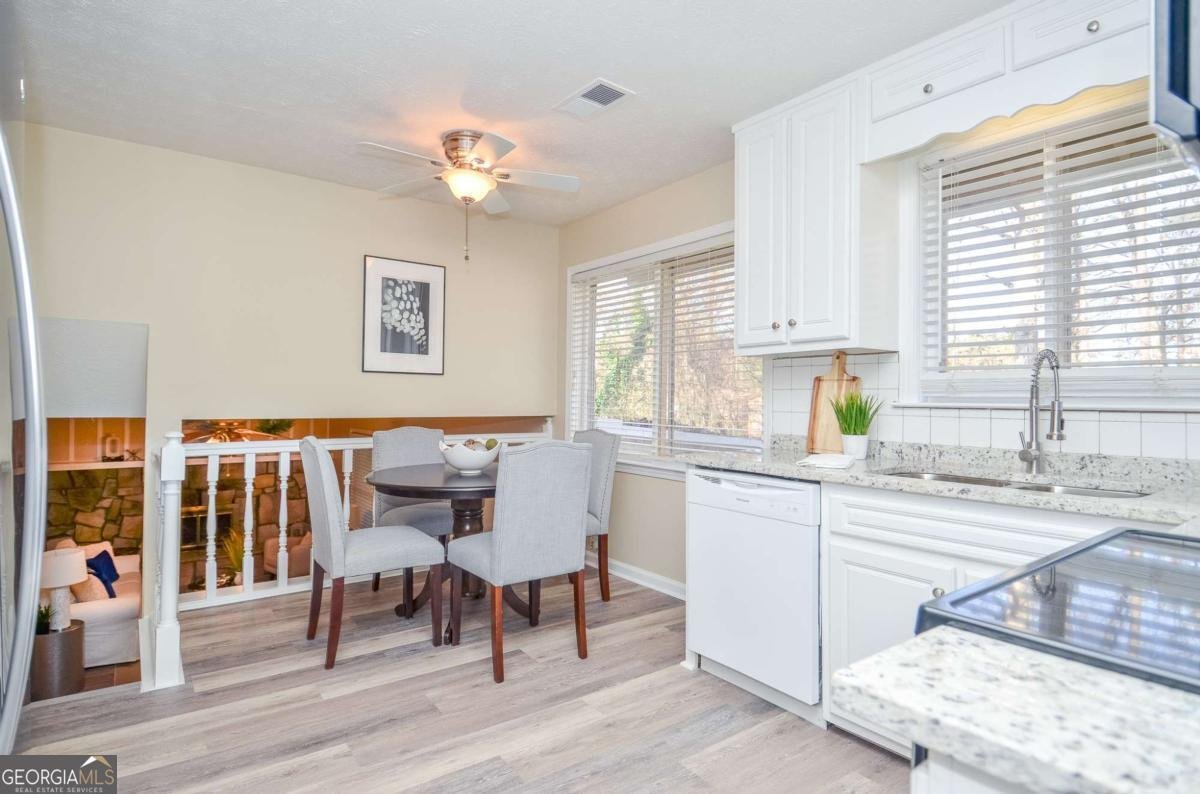 3173 Falconhurst Drive Lilburn - 15