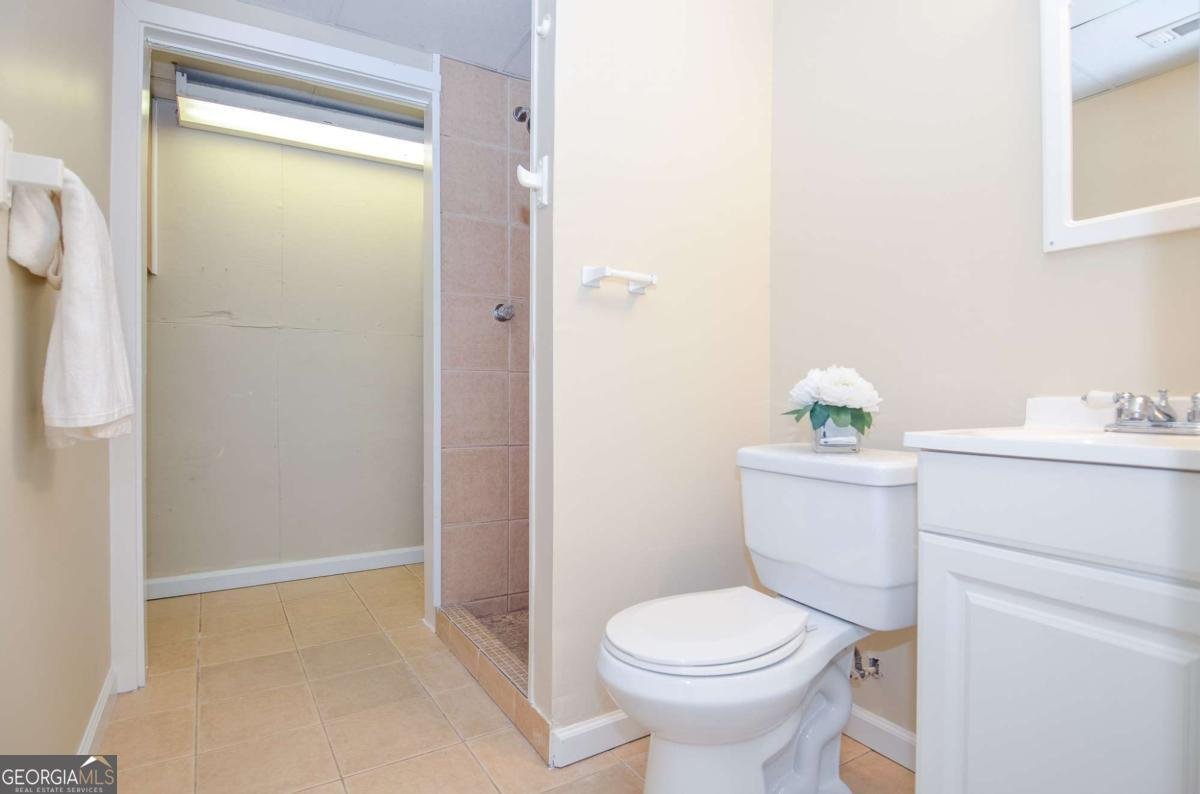 3173 Falconhurst Drive Lilburn - 21