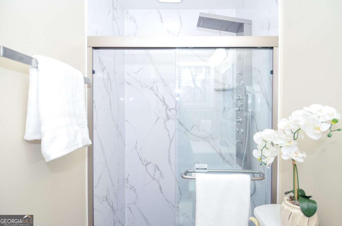 3173 Falconhurst Drive Lilburn - 34