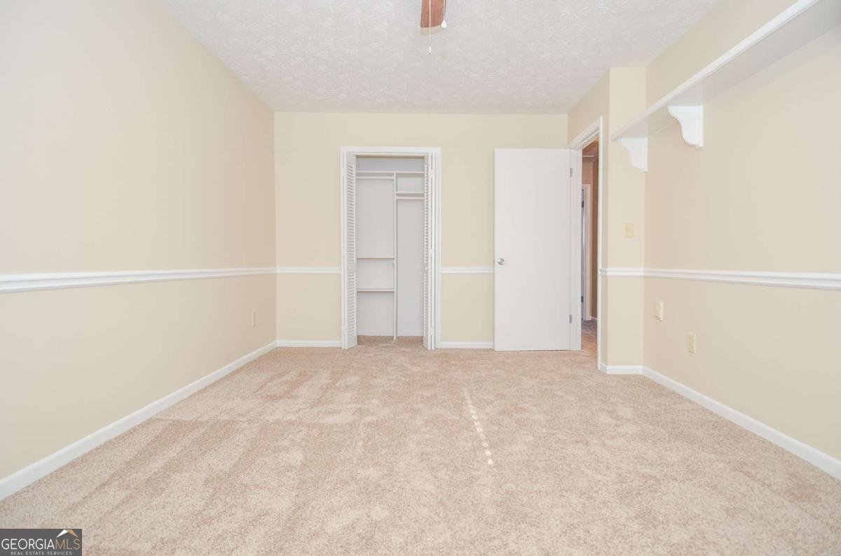 3173 Falconhurst Drive Lilburn - 40