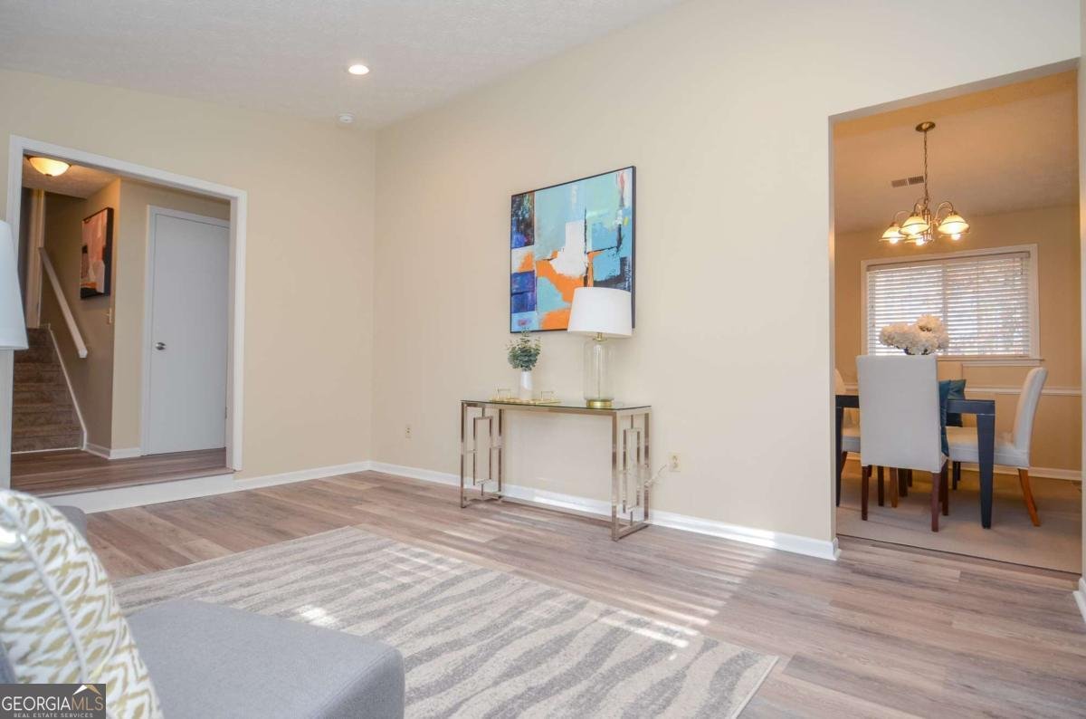 3173 Falconhurst Drive Lilburn - 5