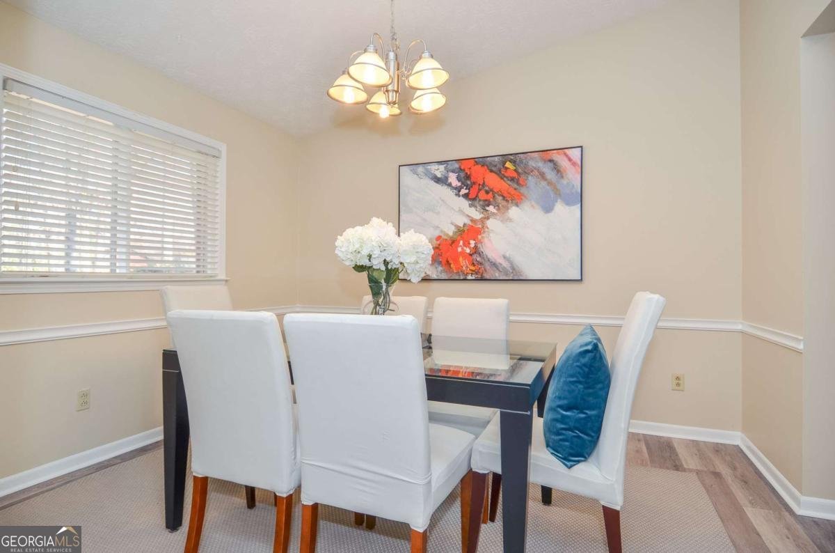 3173 Falconhurst Drive Lilburn - 9