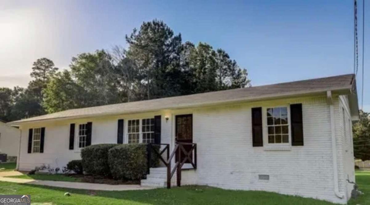 1445 Mcintosh Road Griffin - main photo