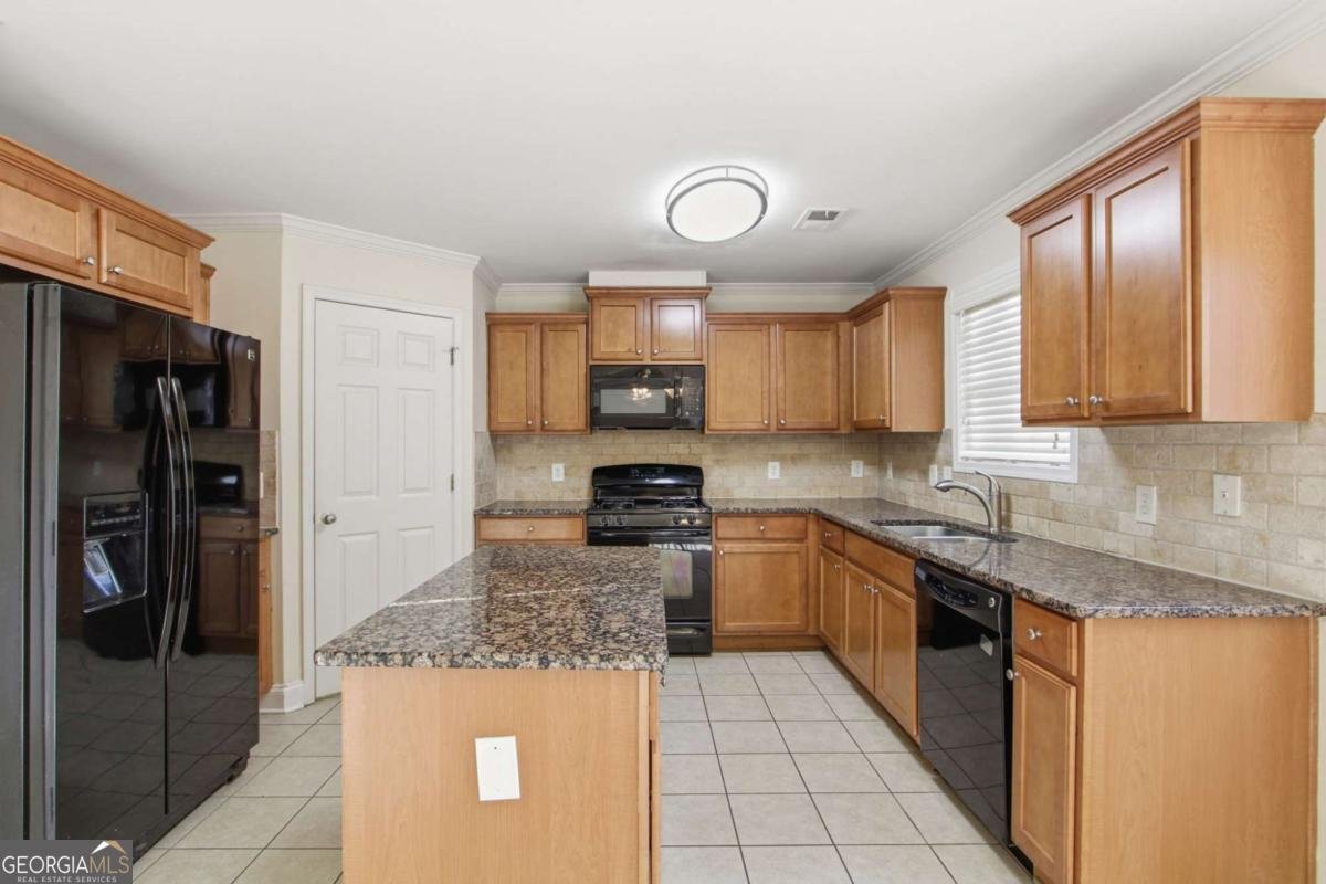 478 Commons Park Lane Tucker - 23